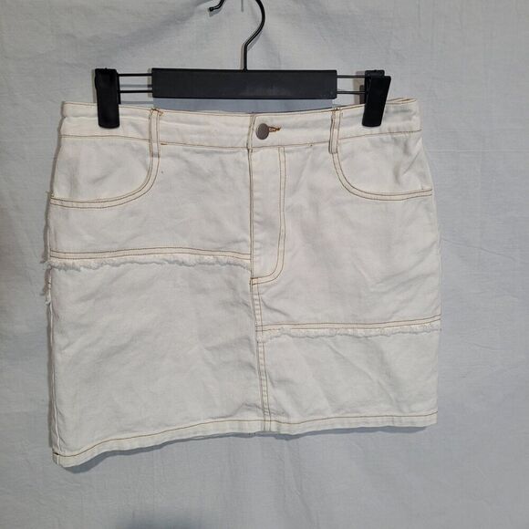 Altar'd State White Denim Mini Skirt Women's‎ Size M - Picture 1 of 3